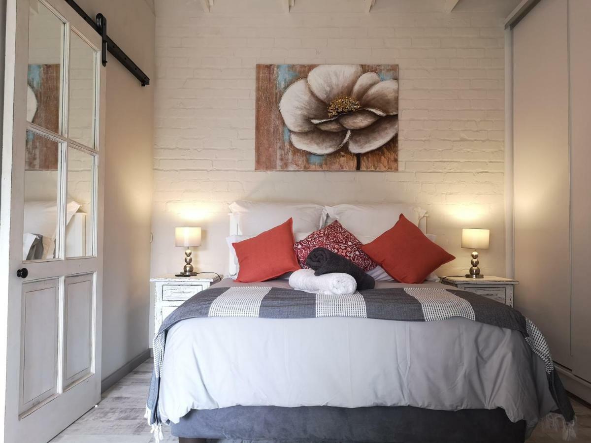 Rafters Apartment Plumstead
